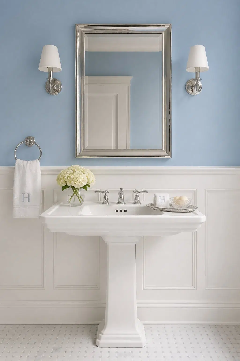 Cosmos — traditional bathroom